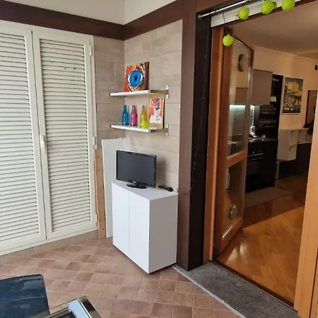 Accogliente Monolocale Zona Eur-roma * Rome